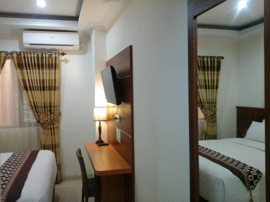 Maranatha Grand Hotel Yogyakarta Oda fotoğraf