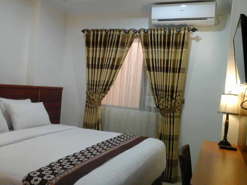 Maranatha Grand Hotel Yogyakarta Oda fotoğraf