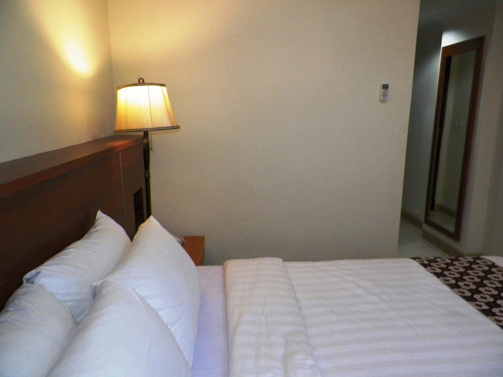 Maranatha Grand Hotel Yogyakarta Oda fotoğraf
