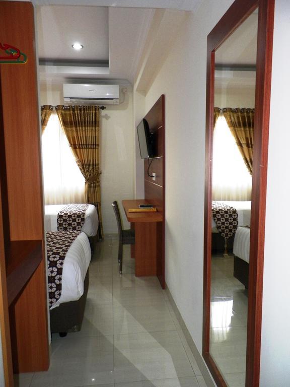 Maranatha Grand Hotel Yogyakarta Oda fotoğraf